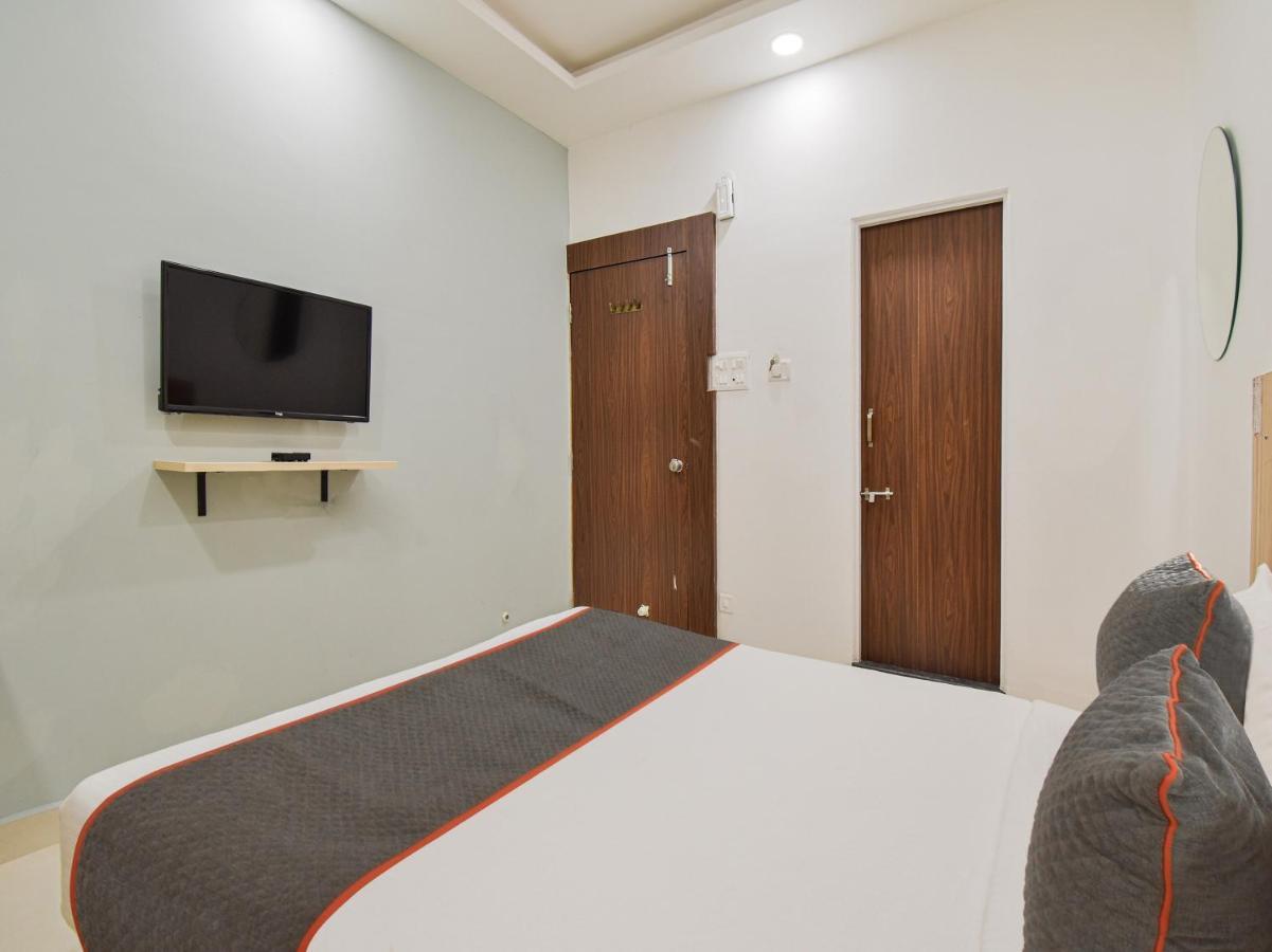 Oyo Townhouse 498 Hotel Western Nagpur Esterno foto