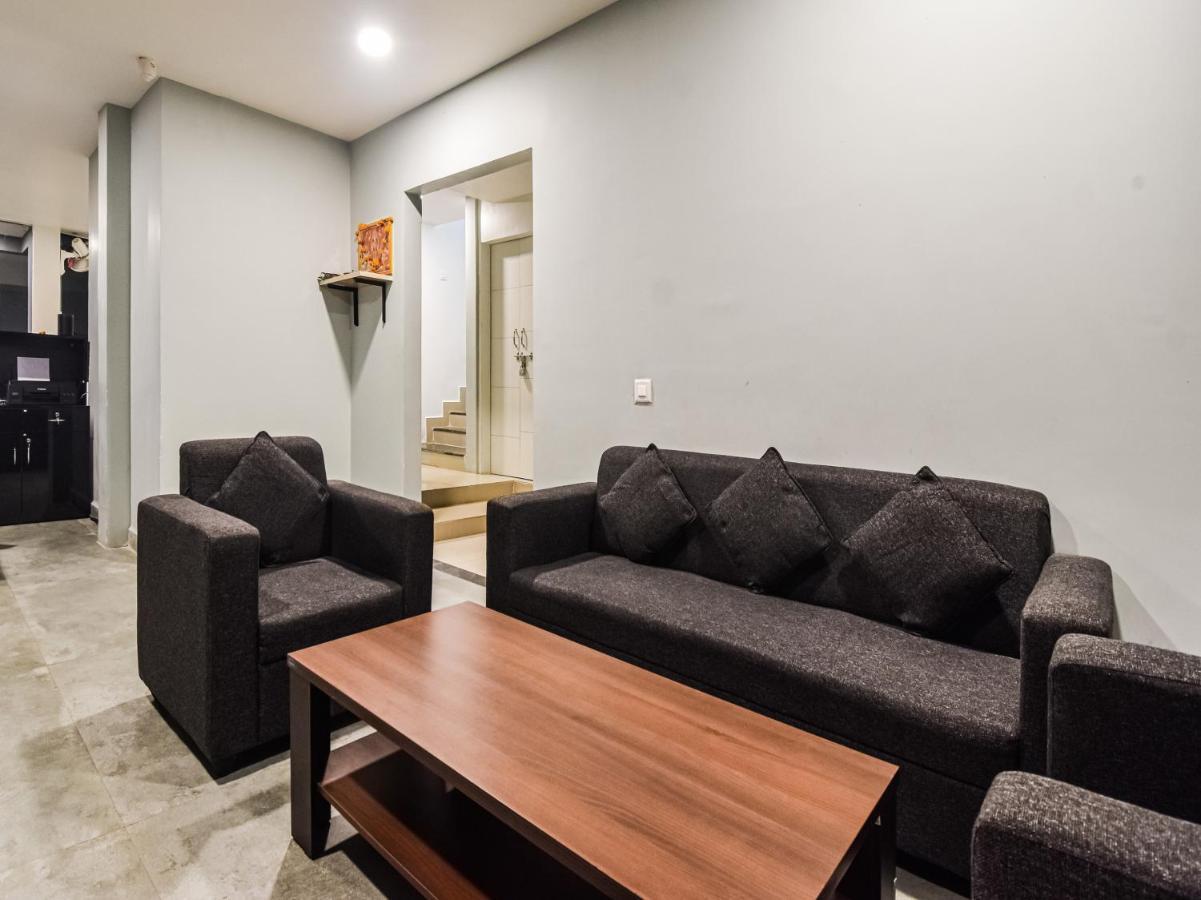 Oyo Townhouse 498 Hotel Western Nagpur Esterno foto