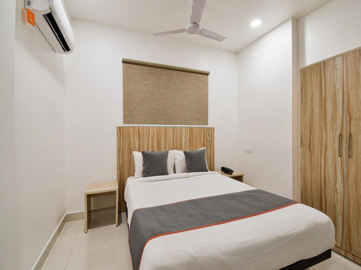 Oyo Townhouse 498 Hotel Western Nagpur Esterno foto